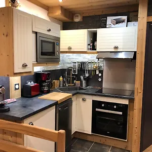 studio-tmb-le-praz-de-lys.hotels-rhonealpes.com/